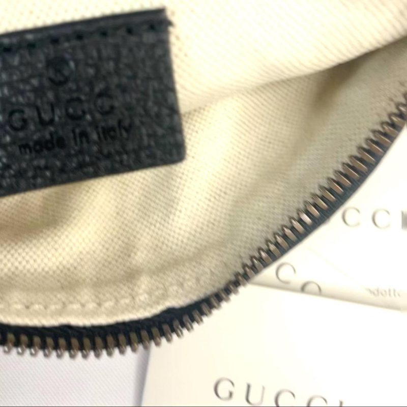 100% authentic Gucci black leather bumbag / waistbag with logo print - Image 7