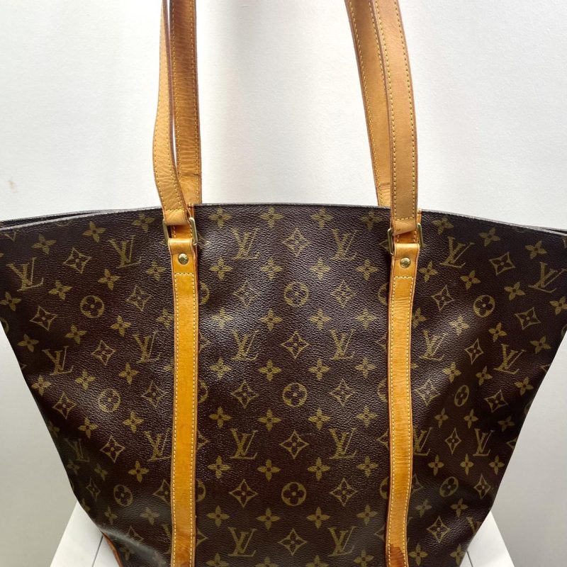Authentic Louis Vuitton Sac Shopper tote bag - Image 9